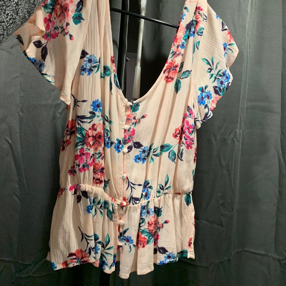 One Clothing size M